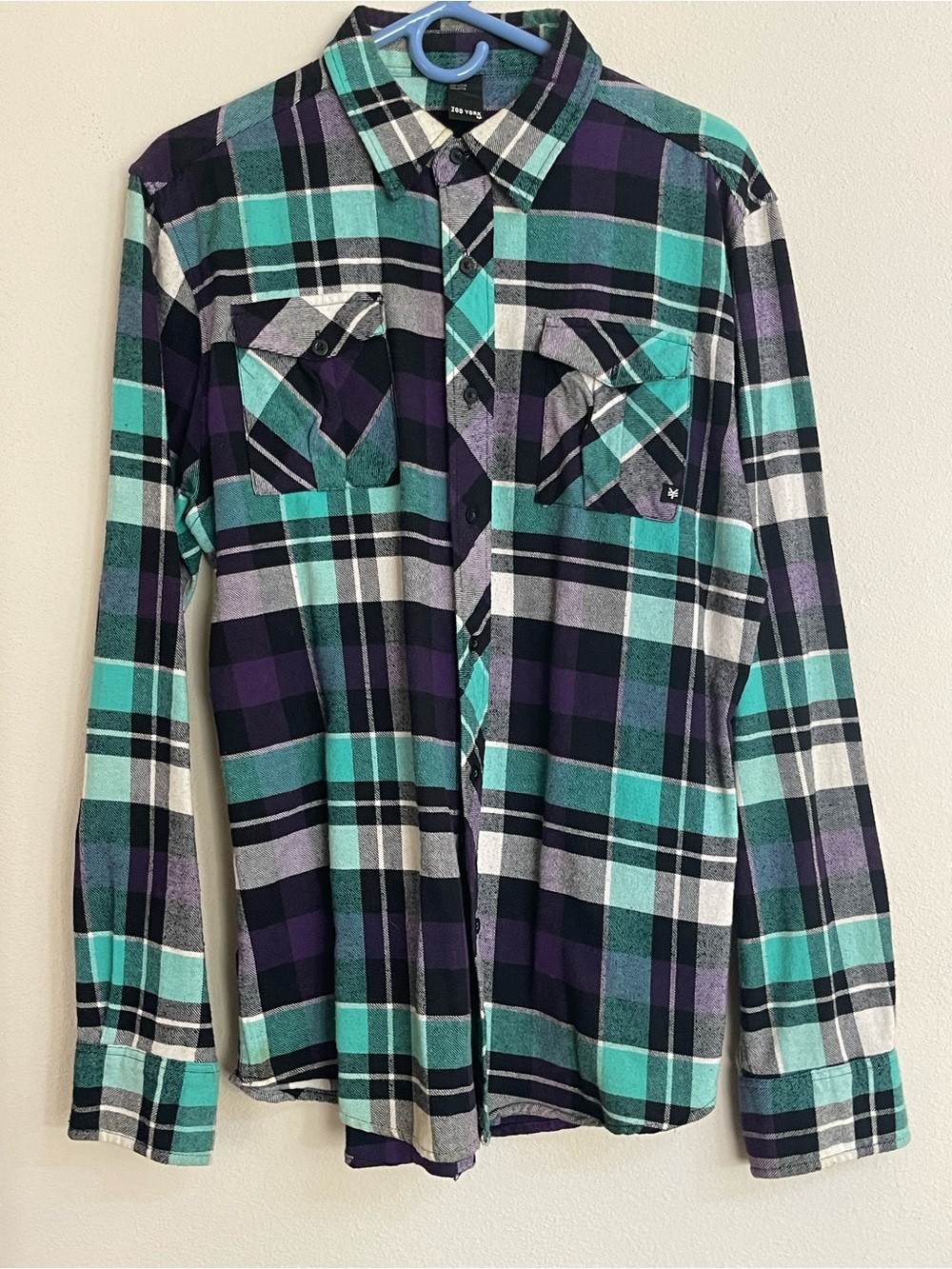 Zoo York men’s large Plaid Button-Up Shirt - Teal, Purple & Black flannel